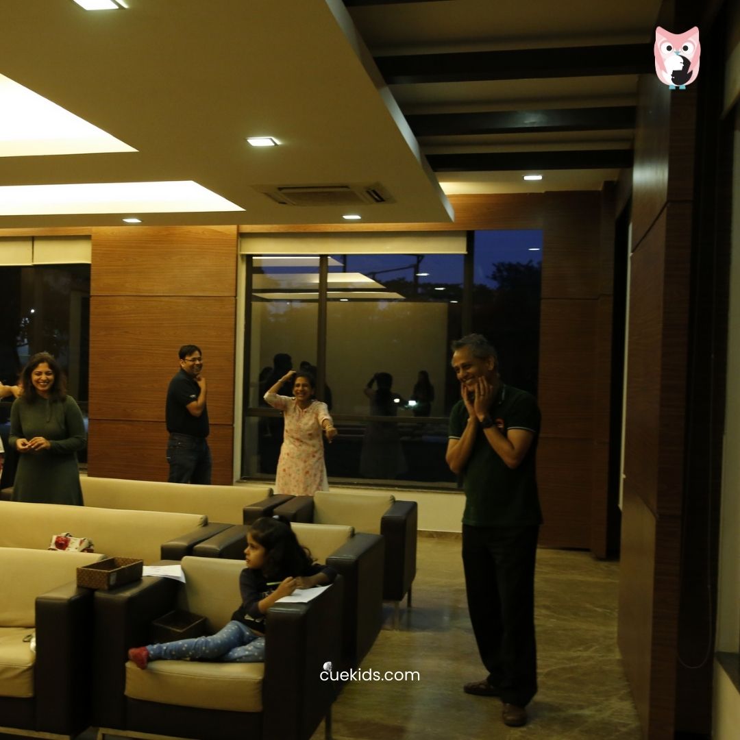 CueKids Friendly & Comfortable Workshop Environment